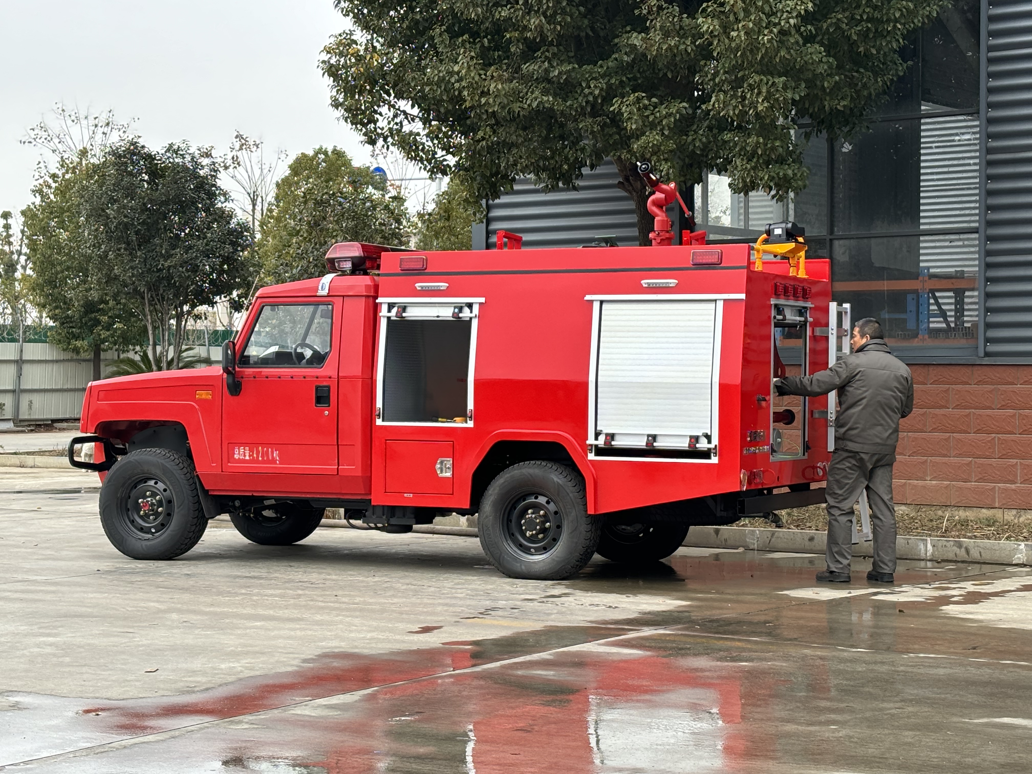 �����p�������1.5��ɭ��ˮ������܇